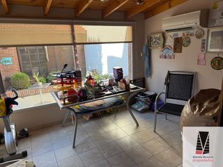 Foto 23 de Casa en venta de 3 dormitorios c/ cochera en Centro