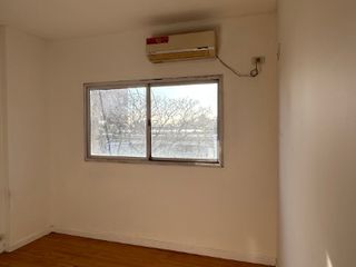 Foto 11 de Departamento en alquiler en Bernal Oeste