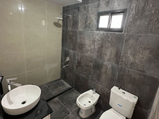 Foto 3 de ALQUILER - CASA A ESTRENAR EN ZONA PARQUE