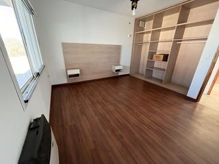 Foto 13 de ALQUILER- Impecable CASA de UN dormitorio en Funes City