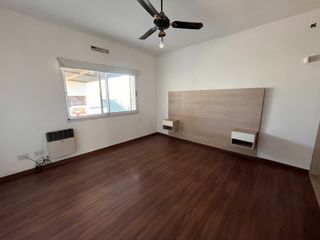 Foto 12 de ALQUILER- Impecable CASA de UN dormitorio en Funes City