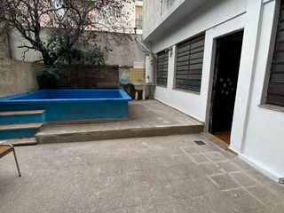 Foto 14 de ALQUILER - CASEROS NORTE - CASA PH 3 AMBIENTES - PATIO - NO POSEE EXPENSAS