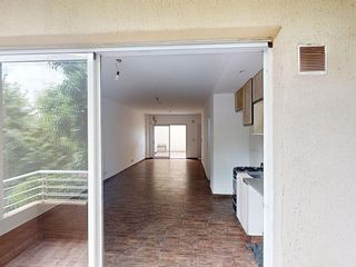 Foto 5 de Alquiler mono V. Urquiza patio balcón cochera