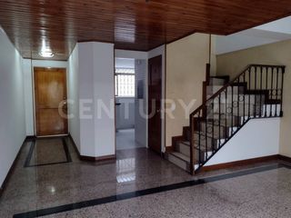 Foto 4 de Casa en Arriendo en Conjunto cerrado en sector residencial Ciudad Salitre Occ.