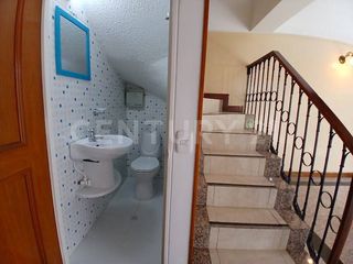 Foto 5 de Casa en Arriendo en Conjunto cerrado en sector residencial Ciudad Salitre Occ.