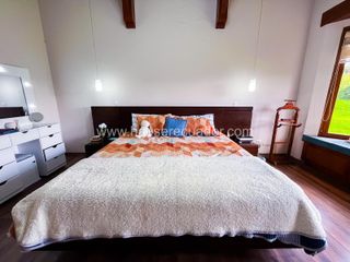 Foto 14 de Oportunidad única Casa de una planta con amplios patios, estudio y seguridad en urbanización privada