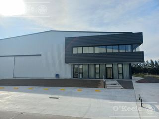 Foto 2 de EXCELENTE DEPOSITO 2.200 M2 A ESTRENAR EN PARQUE INDUSTRIAL PIBERA - BERAZATEGUI