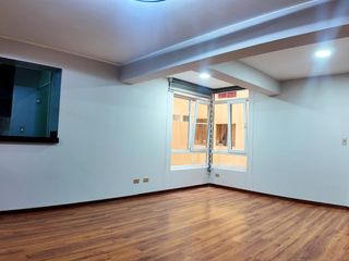 Foto 4 de Departamento en Primer Piso en alquiler