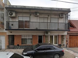 Foto 1 de PH en venta - 2 Dormitorios 1 Baño - Ramos Mejía