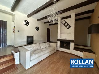 Foto 2 de Casa 4 amb con garage, fdo libre y pileta!! ALQUILER . CARAPACHAY