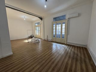 Foto 1 de no te la pierdas - muy luminosa - CATEGORIA - OFICINA EN ALQUILER - 220m2