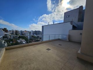 Foto 12 de Departamento sobre Avenida Carlos Calvo a una cuadra de Pedro Goyena y Av. La Plata.