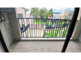 Foto 6 de Vendo apartamento Tercer Piso En Cajica en conjunto .