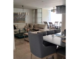 Foto 1 de CASA  EN ARRIENDO EN LA CASTELLANA