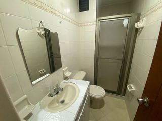 Foto 9 de Alquiler De Apartamento En El Barrio La Flora