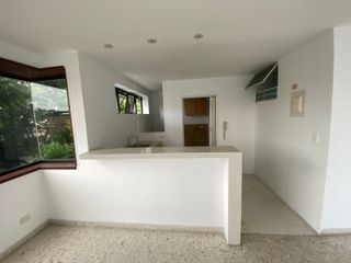 Foto 11 de Alquiler De Apartamento En El Barrio La Flora