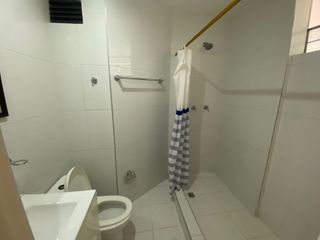 Foto 10 de Alquiler De Apartamento En El Barrio La Flora