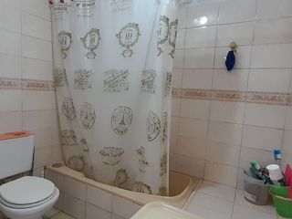 Foto 14 de Venta Casa multifamiliar a mts de Ruta 202