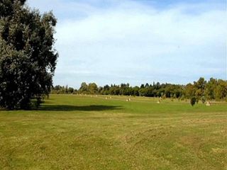 Foto 3 de LOTE TERRENO EN VENTA LAS CASUARINAS DE PILAR