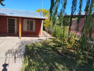 Foto 3 de VENTA DE CASA MAS DEPARTAMENTO EN EL TRAPICHE