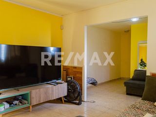 Foto 3 de Venta - 2 dorm apta crédito  - Urb. Bosch -  Nqn