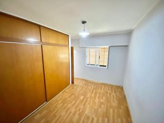 Foto 6 de CASA EN VENTA LA PLATA DE 2 DORMITORIOS