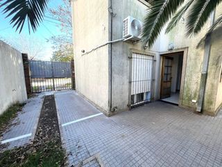 Foto 4 de CASA EN VENTA LA PLATA DE 2 DORMITORIOS