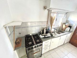 Foto 3 de CASA EN VENTA LA PLATA DE 2 DORMITORIOS