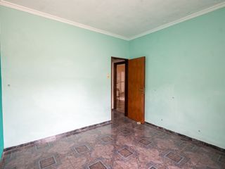 Foto 24 de Casa amplia en venta con departamento interno