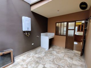 Foto 15 de Casa de arriendo en Primero de Mayo – código:21733