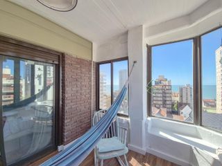 Foto 16 de Departamento de 4 amb con terraza propia y cochera