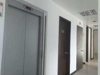 Foto 23 de ARRIENDO de OFICINAS en BOGOTA