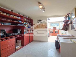 Foto 6 de En venta Casa de 3 niveles en Miradores de Suba, La Campiña
