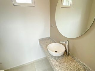 Foto 10 de Casa en una sola planta a ESTRENAR
