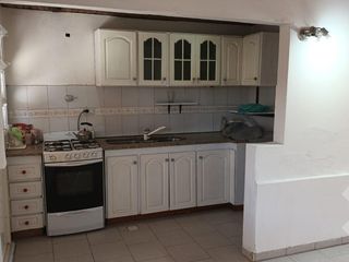 Foto 4 de VENTA CASA 3 DORMITORIOS CON DEPARTAMENTO - B° RINCON DE EMILIO, NEUQUÉN