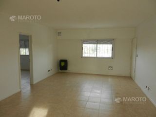 Foto 5 de DEPARTAMENTO EN ALQUILER EN MASCHWITZ - MAROTO PROPIEDADES