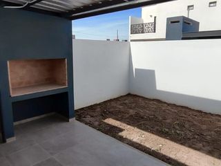 Foto 11 de DUPLEX A ESTRENAR DE DOS DORMITORIOS EN RINCONES DE MANANTIALES