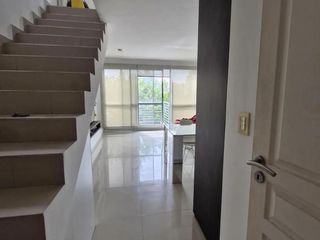 Foto 2 de Departamento en venta - 1 Dormitorios 2 Baños - Monte Castro