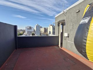 Foto 24 de Departamento en venta - 1 Dormitorios 2 Baños - Monte Castro