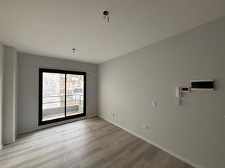 Foto 7 de MONOAMBIENTE en VENTA a ESTRENAR . MOLDES al 900 . COLEGIALES