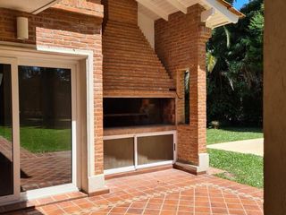 Foto 43 de Alquiler-Expectacular casa-Country La Deseada- Ezeiza-Pileta-Parrilla-Cocheras-3 dormitorios