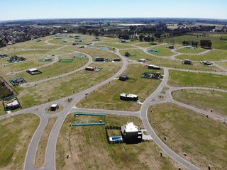Foto 10 de Espectacular lote en San Ramon - Pilar del Este