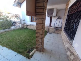 Foto 4 de Venta Casa 3 dormitorios, Centro, Neuquen Capital
