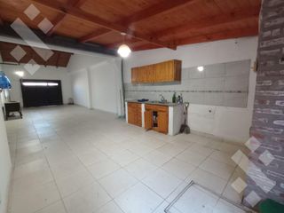 Foto 43 de Venta Casa 3 dormitorios, Centro, Neuquen Capital