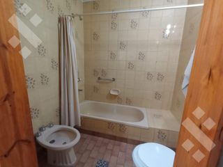 Foto 46 de Venta Casa 3 dormitorios, Centro, Neuquen Capital