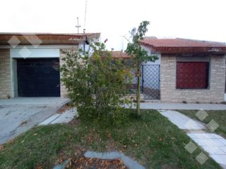 Foto 1 de Venta Casa 3 dormitorios, Centro, Neuquen Capital