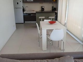 Foto 12 de Excelente 2 ambientes muy amplio con cochera fija - Edificio Green Tower