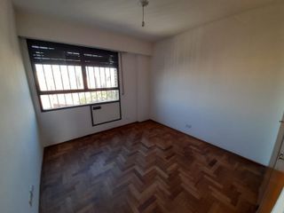 Foto 6 de Departamento en  ALQUILER DE DOS DORMITORIOS FRENTE AL BUEN PASTOR