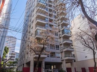 Foto 1 de Departamento en  Alquiler con cochera en Barrio Norte