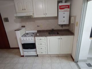 Foto 2 de ALQUILER - CORDOBA AL 2700 - DPTO. 1 DORMITORIO - 2 BALCONES